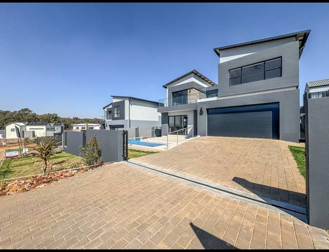 4 BEDROOM HOUSE FOR SALE IN FOUNTAINBROOK ESTATE